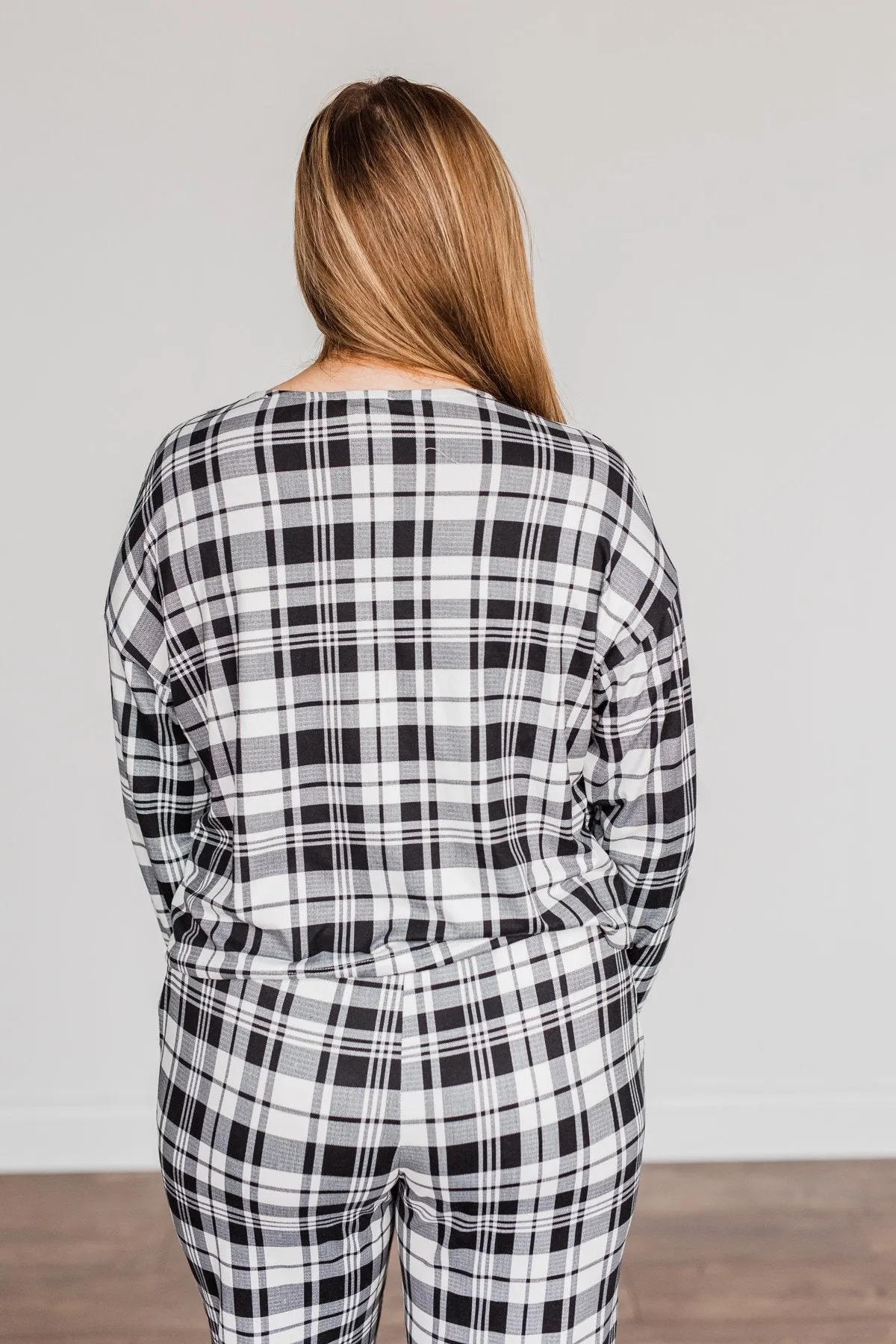 Chasing Snowflakes Plaid Lounge Top- White & Black