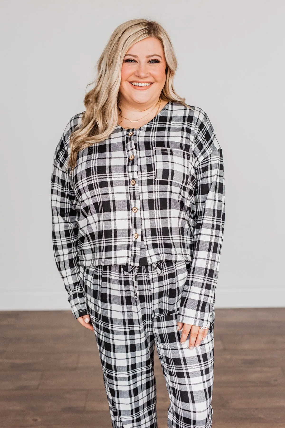 Chasing Snowflakes Plaid Lounge Top- White & Black