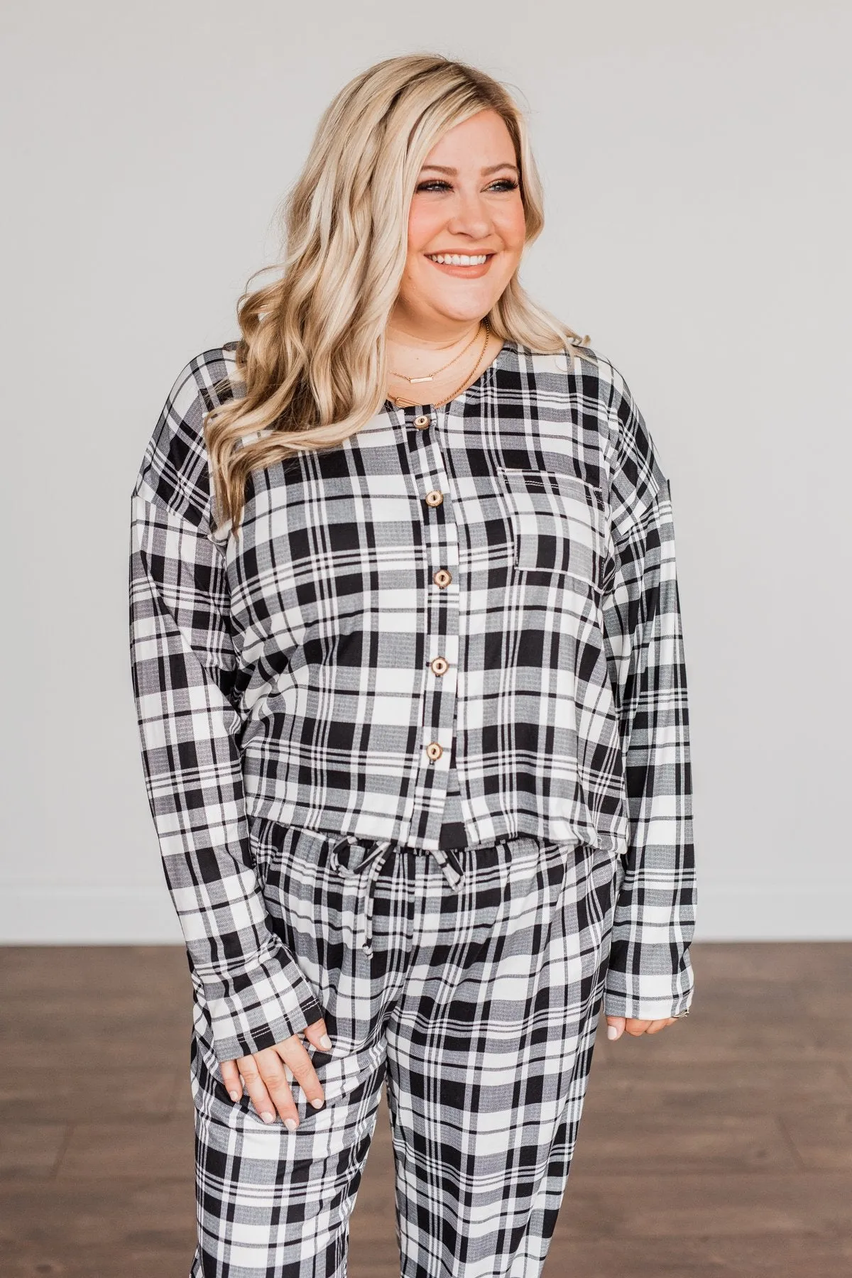 Chasing Snowflakes Plaid Lounge Top- White & Black